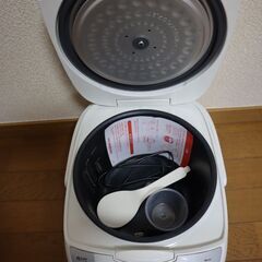 象印　1升炊　炊飯器の画像