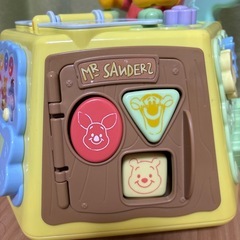 はじめて英語 くまのプーさん 絵本でおしゃべり! ゆびさき知育 いっぱいできた 8か月~3歳
の画像