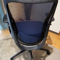オカムラ　シルフィー　オフィスチェアの画像