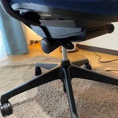 オカムラ　シルフィー　オフィスチェアの画像