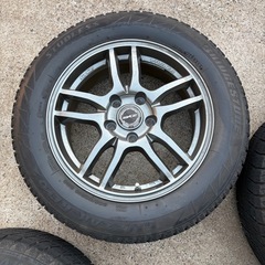 スタッドレス　ブリザック205/60/R16の画像