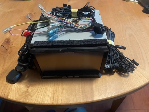 carrozzeria AVIC-ZH77 サイバーナビ 地デジ Bluetooth内蔵モデル AV一体型HDDナビ ZH77
