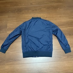 UNIQLOアウター　150㎝の画像