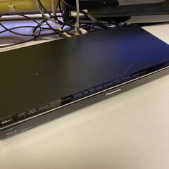 Panasonicテレビとビデオレコーダーのセット(中古品）の画像