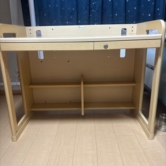 オカムラ製　学習机、椅子、サイドキャビネットの画像