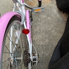 小学低学年向け女の子自転車（0円。オートライト）の画像