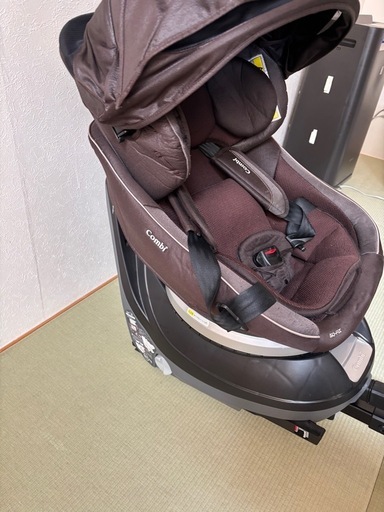 【美品】Combi クルムーヴ ISOFIX 除菌清掃済み