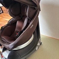 【美品】Combi クルムーヴ ISOFIX 除菌清掃済みの画像