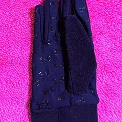 グローブ右手レディースアンダーアーマーの画像