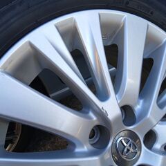 225/60R18タイヤ・純正ホイル　4本セット（アルファード・ヴェルファイアなど）の画像