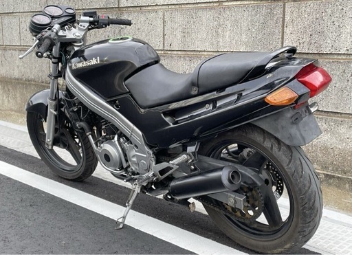 ZZR250ネイキッド化