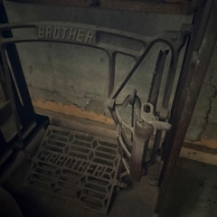 ブラザー　足踏みミシンの画像