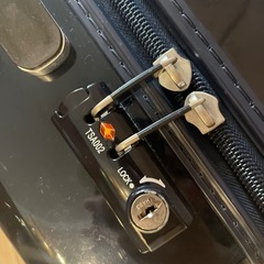 スーツケースの画像