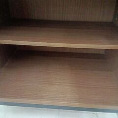 リユースのサカイ栃木店★ジモティ割あり★  食器棚 ブラウン W59×D40×H123 クリーニング済み TC11850の画像