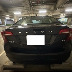 【車検2年付き】ボルボ S60後期T4 Rデザイン 2015年式 内装美　走行7.7万km 本革/ACC/BLIS/ナビ付の画像