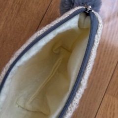 ニットポーチの画像