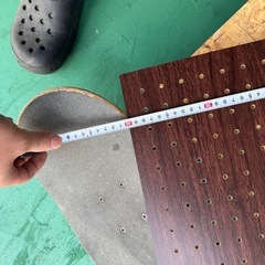 有孔ボード　パンチングボードの画像