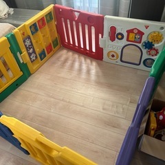 ベビーサークルの画像