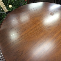 【カリモクの円卓テーブル】ダイニングテーブル カリモク　karimoku　コロニアル　ラウンドテーブル 円卓 円形　食卓テーブル リビングテーブル ：ブラウンの画像