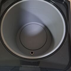 アイリスオーヤマ2.2L　ポットの画像