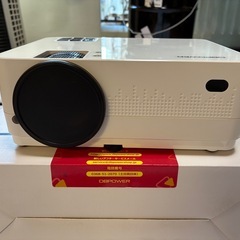 お買い得　プロジェクターの画像