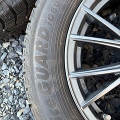 TOYOTAライズRISE スタッドレスタイヤ
の画像