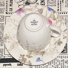 【新品】2セットVilleroy & Boch製ティーカップとソーサーのセット。の画像