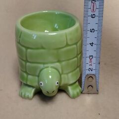 陶器製 エッグスタンド(亀)3個セットの画像