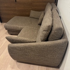 布張りカウチソファの画像