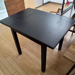★リユースのサカイつくば店★TK7566  伸長式テーブル ブラック H75×D74×W74～104 クリーニング済みの画像