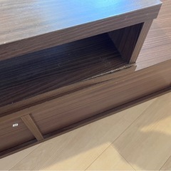 テレビボードの画像