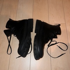 黒メンズブーツザラ41サイズの画像