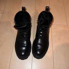 黒メンズブーツザラ41サイズの画像