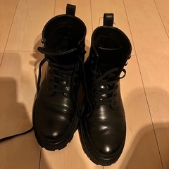 黒メンズブーツザラ41サイズの画像
