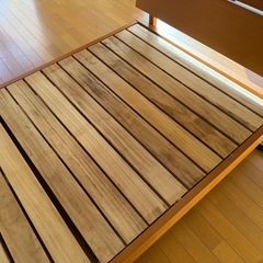 シングルベッドフレームの画像