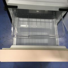 ★リユースのサカイ横浜南店★YM1682 SHARP 冷蔵庫 SJ-GD14E 137L 19年製 動作確認／クリーニング済みの画像