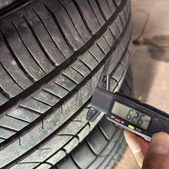 サマータイヤ205-60-16の画像