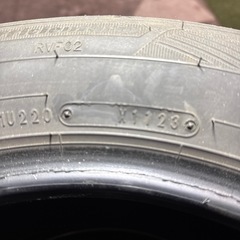 サマータイヤ205-60-16の画像