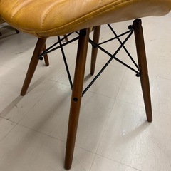 美原店 4人掛け用 ダイニングセット ダイニングテーブル　革張りチェアの画像