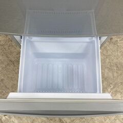 J5911 【リユースのサカイ柏店】 冷蔵庫　シャープ　SJ-D17C-G　2017年製　クリーニング済み 参考価格71,368円の画像