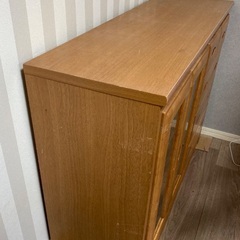 無料で譲ります！　ローボード　低めの棚の画像