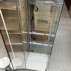 ガラスショーケースの画像
