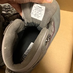 GORE-TEX 登山シューズの画像