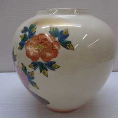 ★▲九谷焼　岳山　金彩色絵花鳥紋　御所車　花台付き　花瓶　花器　花入　飾壺　石川県　床飾り　置物　飾物★bの画像