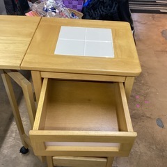 　森のサーカス 木製キッチンワゴンの画像