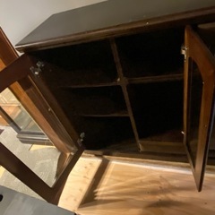 レトロガラス開閉式の棚　古民家カフェなどに♪の画像