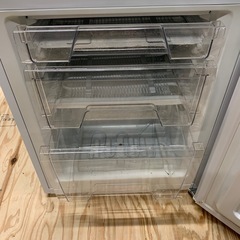 アイリスオーヤマ  ノンフロン冷凍冷蔵庫　IRSD-14A-Wの画像