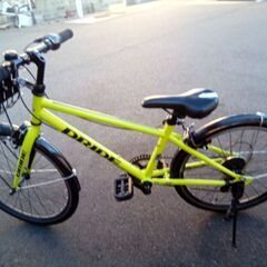 22インチ　DRIDE R セミスリック　男の子自転車　変速の画像