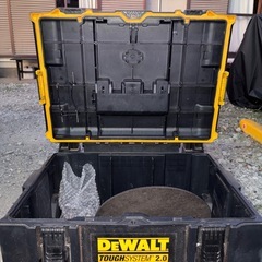 デウォルト　ツールボックス　ツールキャリーの画像