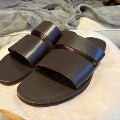 ADAM ET ROPE サンダルの画像